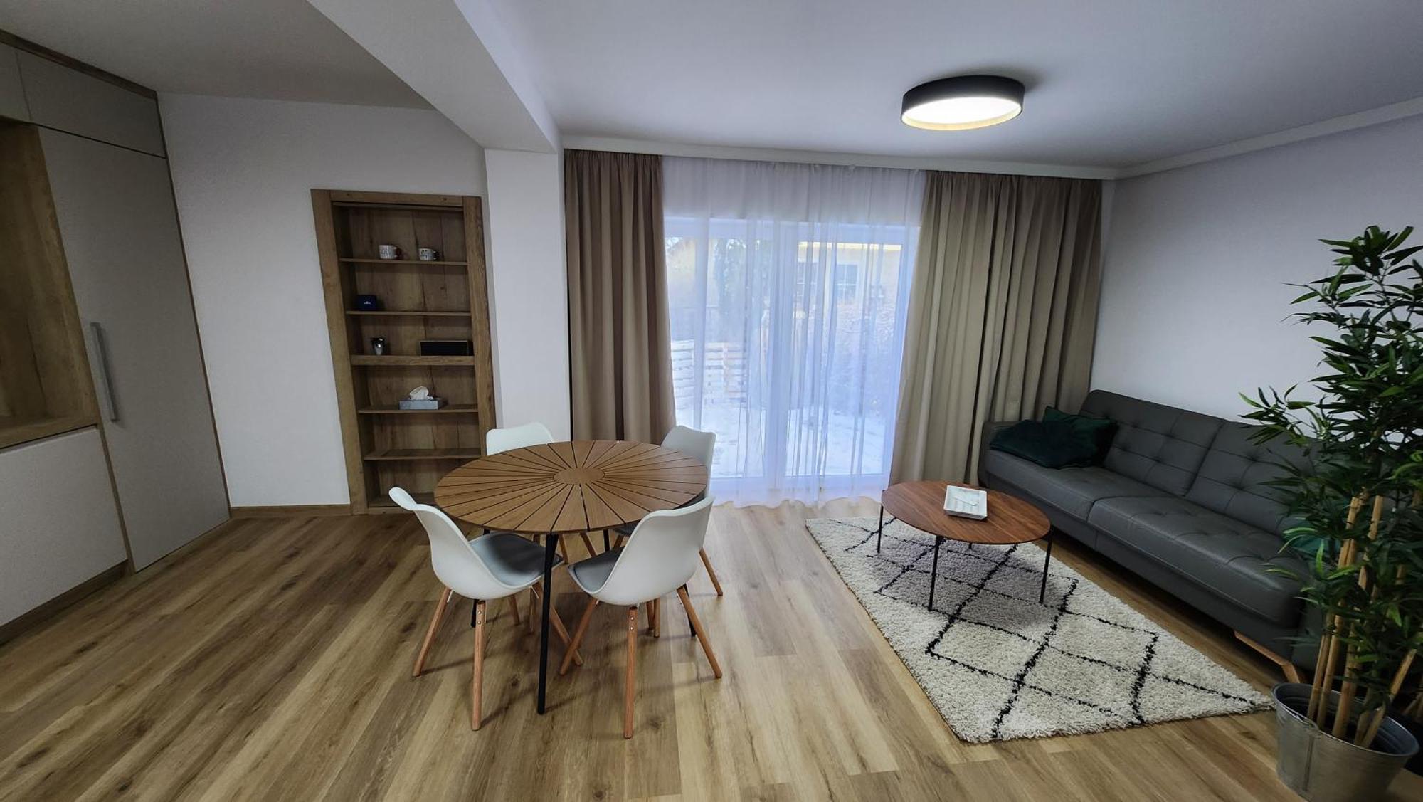 Atelier Smutna Appartement Ostrava Buitenkant foto